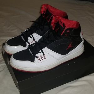 Men's Jordan 1 Flight Basketball Shoes 10.5